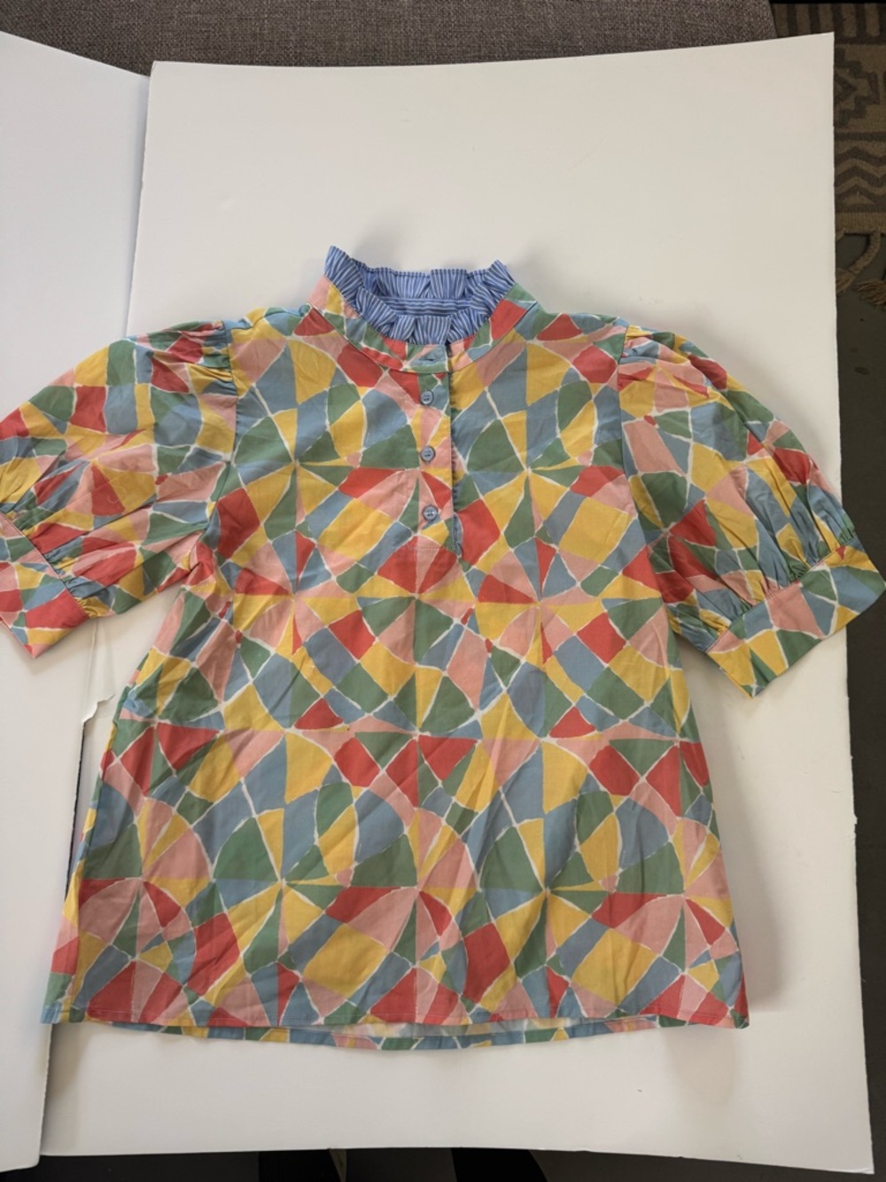 JODIFL Striped Blue Ruffle-Neck Top with Pastel Geometric Print Small - Picture 2 of 7
